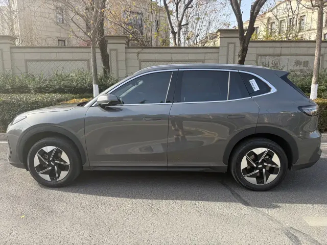 Geely Galaxy E5 — Фото автомобиля 7