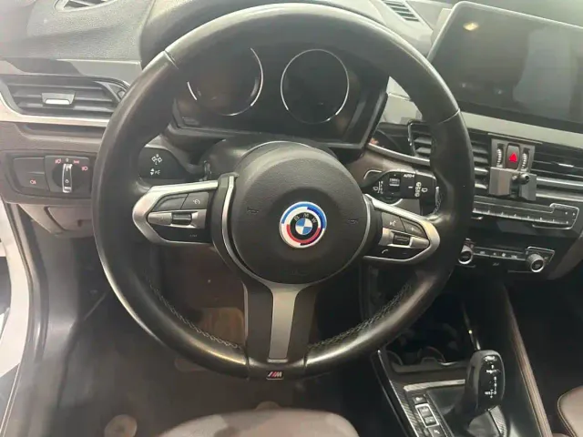 BMW X1 — Фото автомобиля 12
