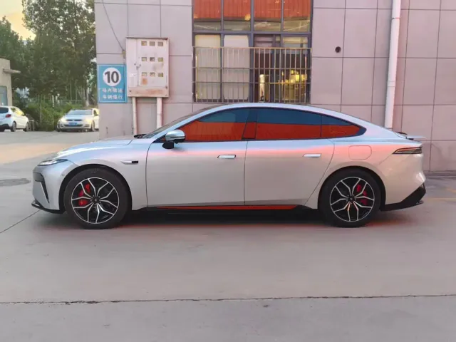 Dongfeng eπ 007 — Фото автомобиля 7