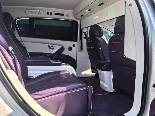 Maextro S800 — Фото автомобиля 12