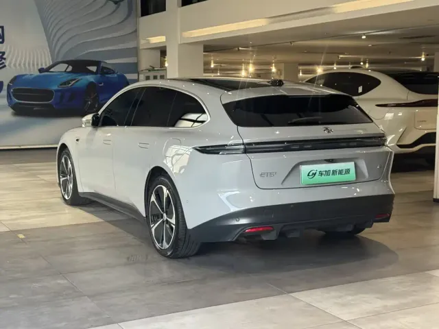 Nio ET5 Touring — Фото автомобиля 9