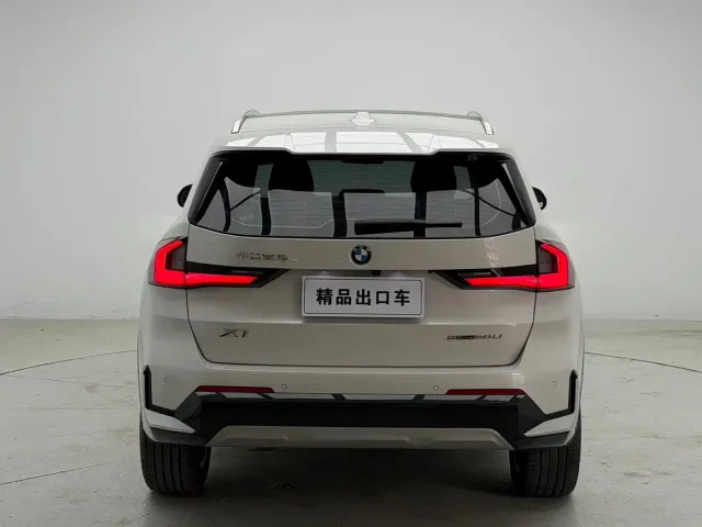 BMW X1 — Фото автомобиля 5