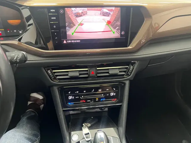 Volkswagen Tharu — Фото автомобиля 13