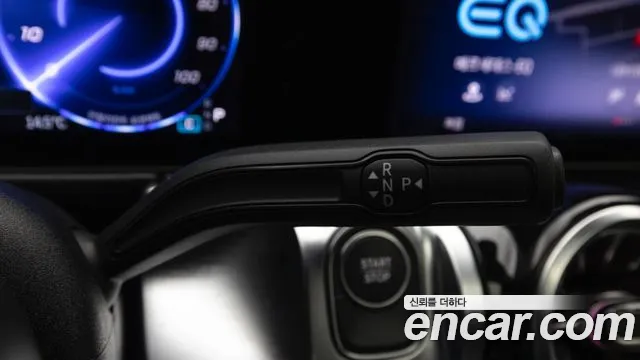 Mercedes-Benz EQB — Фото автомобиля 20