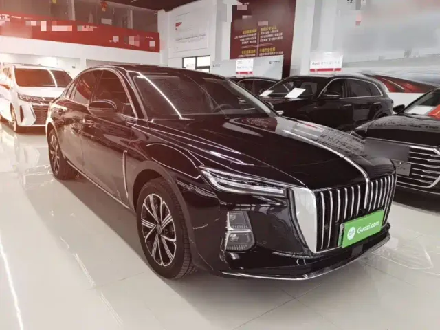 Hongqi H5 PHEV — Фото автомобиля 3