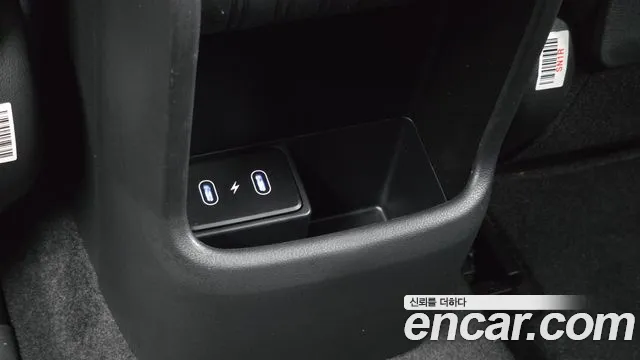 Hyundai Kona Kona (SX2) Бензин 2.0 2WD — Фото автомобиля 28