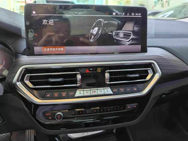 BMW X3 — Фото автомобиля 14