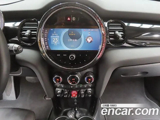 MINI Cooper — Фото автомобиля 15