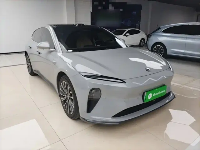 Nio ET5 Touring — Фото автомобиля 3