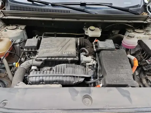 BYD Song Pro — Фото автомобиля 10
