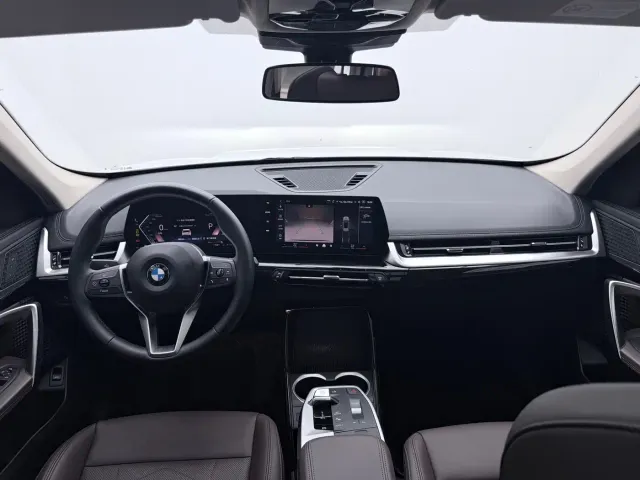 BMW X1 — Фото автомобиля 12