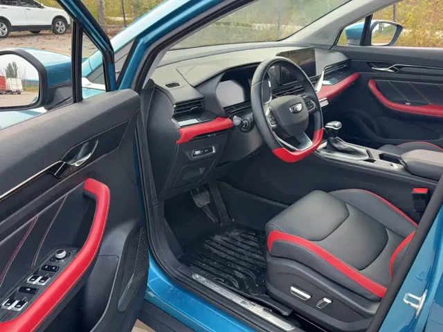 Geely Emgrand S — Фото автомобиля 8