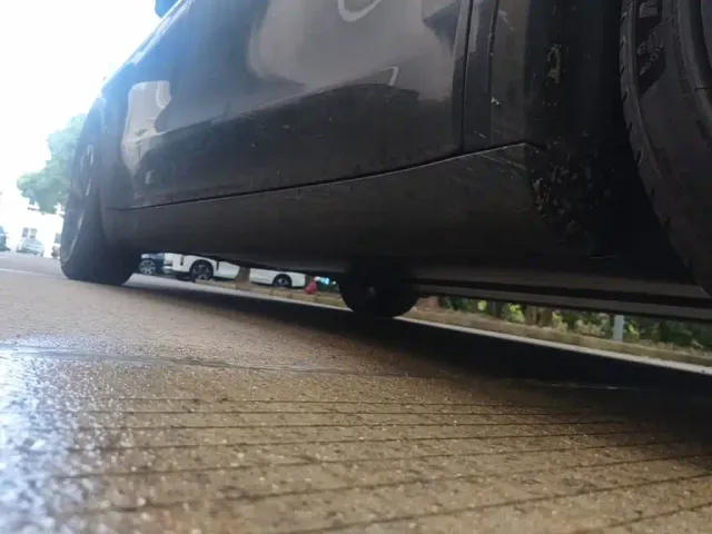 Tesla Model Y — Фото автомобиля 18