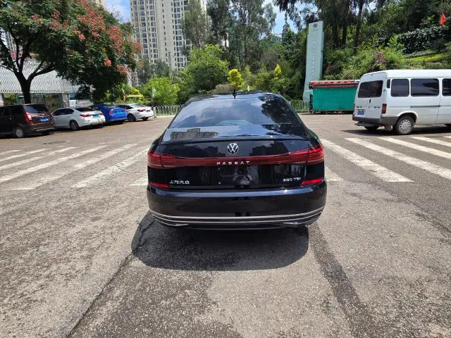 Volkswagen Passat — Фото автомобиля 20