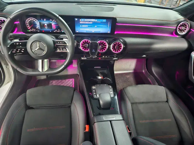 Mercedes-Benz A-Class — Фото автомобиля 7