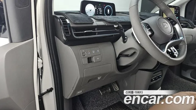 Hyundai Staria — Фото автомобиля 19