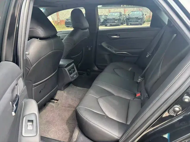 Toyota Avalon — Фото автомобиля 9