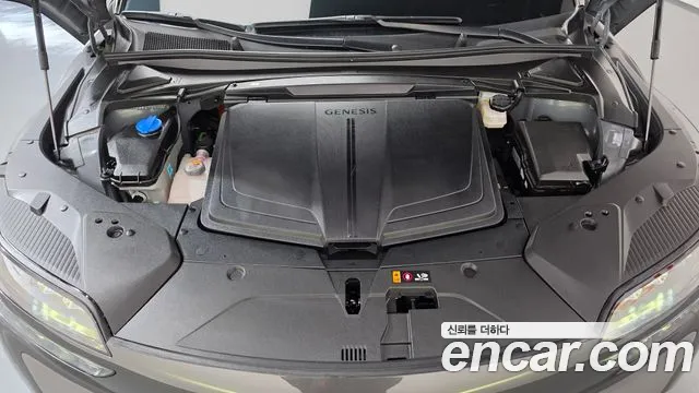 Genesis GV60 — Фото автомобиля 9