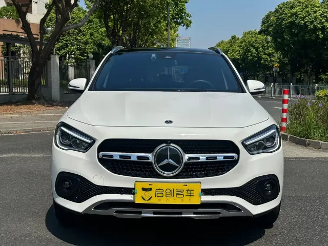 Mercedes-Benz GLA-Class — Фото автомобиля 2