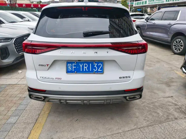 Chery Tiggo 8 — Фото автомобиля 15