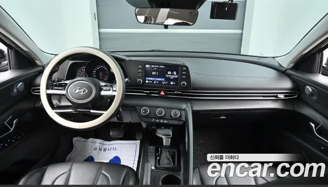 Hyundai Avante CN7 — Фото автомобиля 6