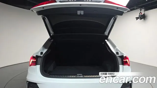 Audi Q3 35 TDI Premium Sportback — Фото автомобиля 17