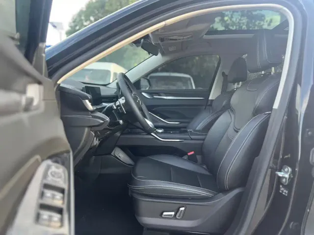 Haval H6 — Фото автомобиля 5
