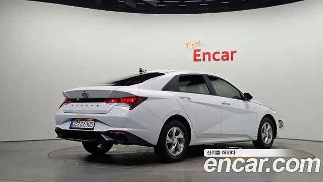 Hyundai AVANTE Avante (CN7) — Фото автомобиля 2