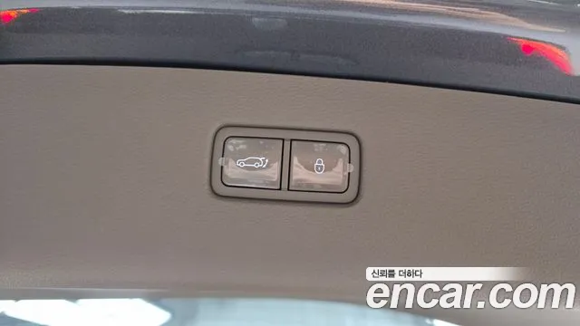 Genesis GV80 2.5T Бензин AWD — Фото автомобиля 15