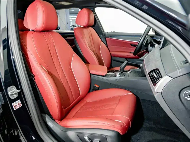 BMW 5 Series — Фото автомобиля 19