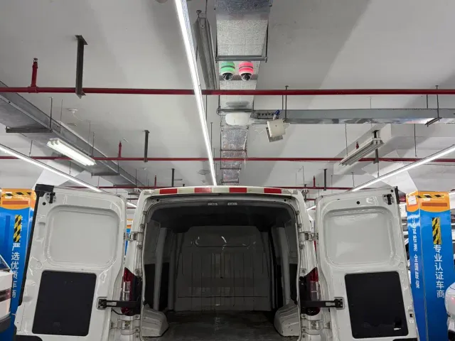Dongfeng Yufeng Yufeng EM26 2023 Model Premium Edition 41.86kWh CATL — Фото автомобиля 7
