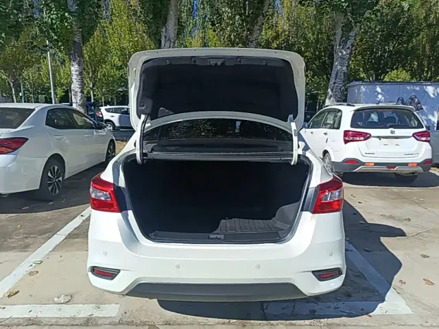 Nissan Sylphy — Фото автомобиля 18