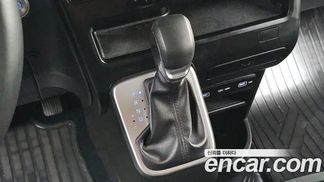 Hyundai Staria Staria Карго 5 мест — Фото автомобиля 7
