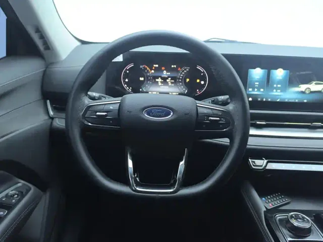 Ford Lingrui — Фото автомобиля 15