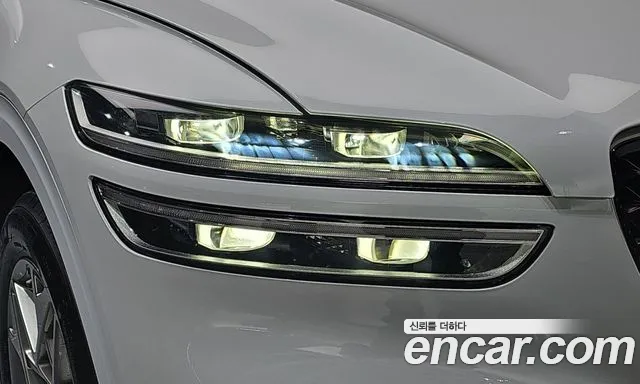 Genesis GV70 — Фото автомобиля 7