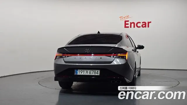 Hyundai Avante CN7 — Фото автомобиля 4