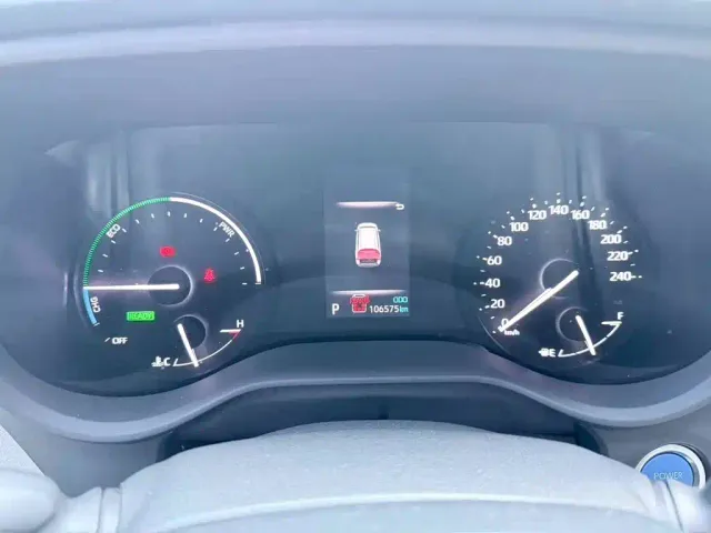 Toyota Sienna — Фото автомобиля 3