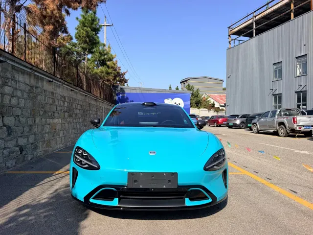 Xiaomi SU7 — Фото автомобиля 2