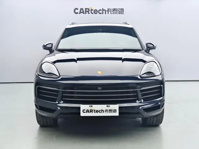 Porsche Cayenne — Фото автомобиля 20