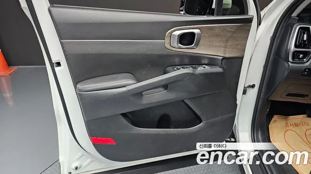 Kia Sorento Sorento 4-е поколение Дизель 2.2 2WD — Фото автомобиля 24