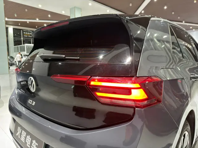 Volkswagen ID.3 — Фото автомобиля 14
