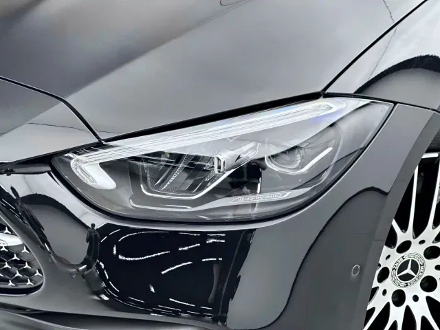 Mercedes-Benz C-Class — Фото автомобиля 13