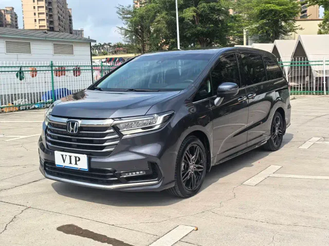 Фотография автомобиля — Honda Odyssey