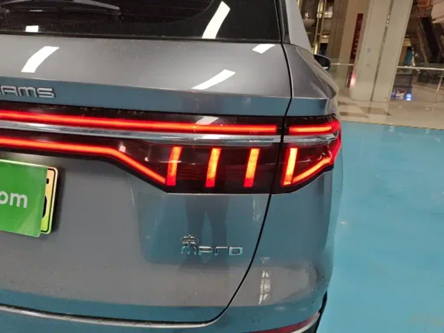 BYD Song Pro — Фото автомобиля 7