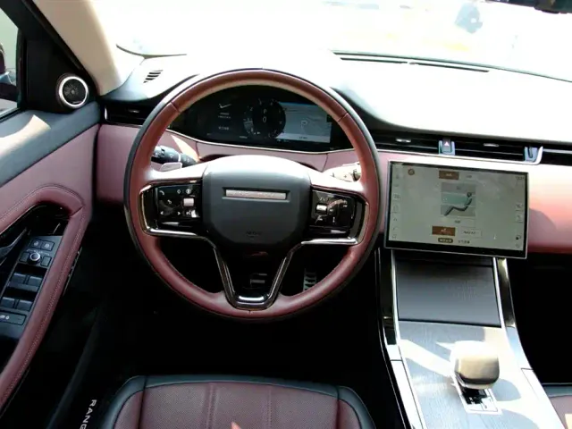 Land Rover Range Rover Evoque — Фото автомобиля 14
