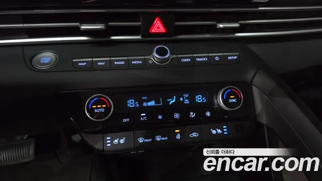 Hyundai AVANTE Avante (CN7) — Фото автомобиля 17