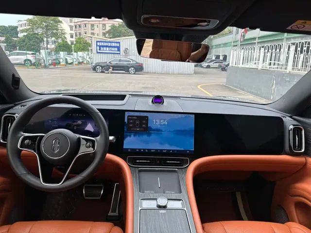 AITO Wenjie AITO M9 2024 Range Extender Ultra 52kWh 6-seater — Фото автомобиля 9