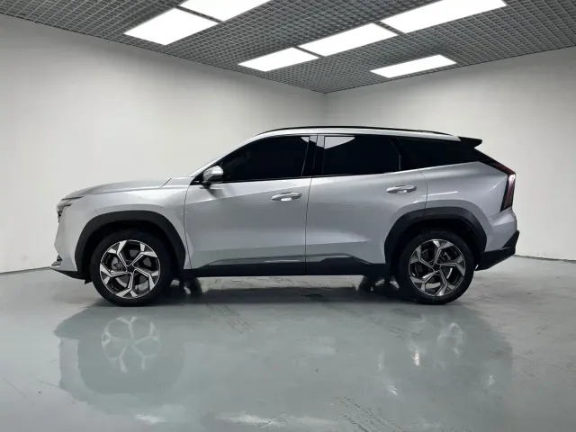 Geely Boyue L — Фото автомобиля 4