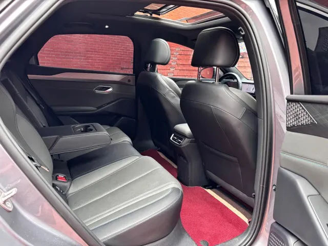 BYD Qin L — Фото автомобиля 14