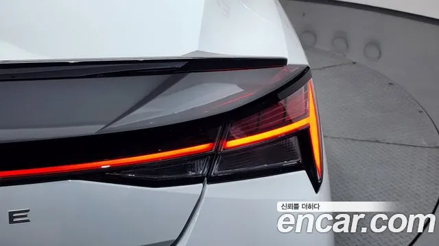 Hyundai AVANTE Inspiration N Line — Фото автомобиля 20